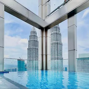 Tropicana Klcc @ Roof Top Swimming Pool Kuala Lumpur